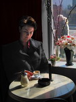 Hölgy a kávézóban
